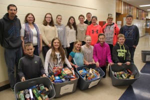 Clinton students demonstrate generosity, goodwill during holidays