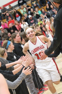 Lady  Cards blast Evansville 75-40