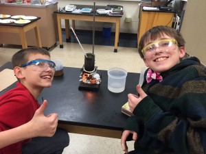 Elementary students learn about measuring food energy