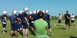 Clinton Cougars learn more about football from former Packer