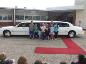 Clinton students rewarded with ‘Paw Pride’ limo ride