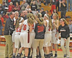 Lady Cards break losing streak