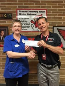 Albrecht Elementary receives grant