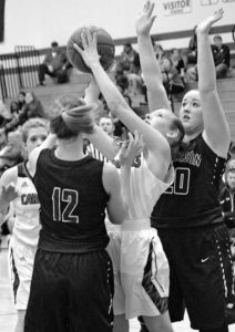 Lady Cards remain winless in conference